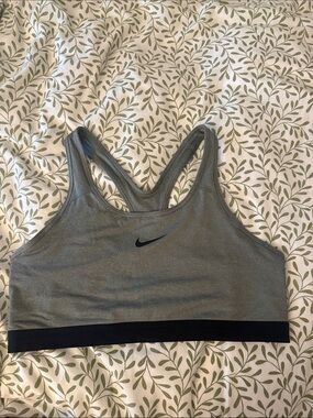 Nike DRI-FIT Sports Bra